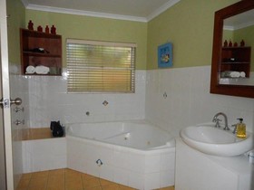 Safety Beach Ocean Bungalows