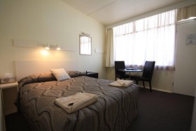 Hi-way Motor Inn