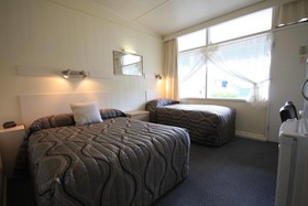 Hi-way Motor Inn
