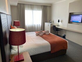 Darwin Esplanade Central Official