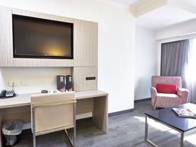 Courtyard By Marriott Darwin Hotel