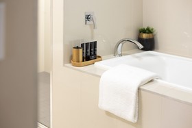 Courtyard By Marriott Darwin Hotel