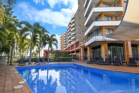 Mantra on the Esplanade Darwin