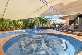 Mantra on the Esplanade Darwin