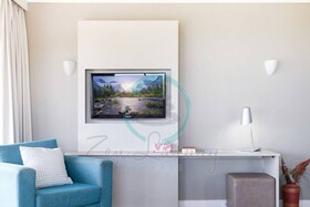 Mantra on the Esplanade Darwin