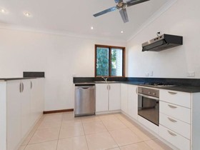 Peninsula Apartments Darwin