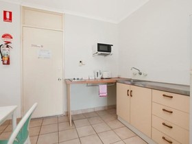 Peninsula Apartments Darwin