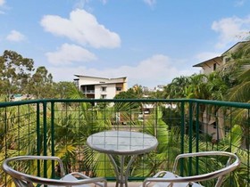 Peninsula Apartments Darwin