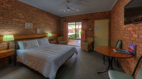 Knotts Crossing Resort