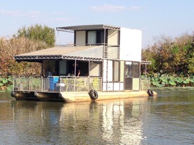 Mary River House Boats