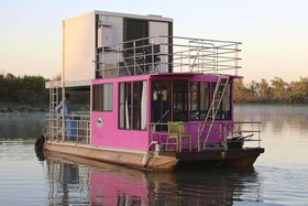Mary River House Boats