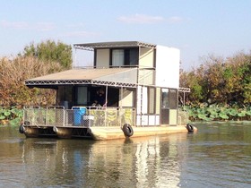 Mary River House Boats