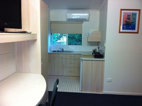 Mango Tree Motel