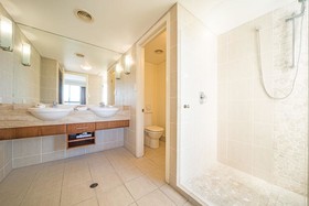Pinnacles Resort & Spa