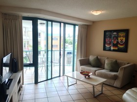 Grand Palais Beachside Resort