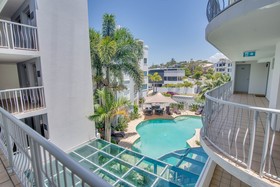 Grand Palais Beachside Resort