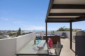 Ocean Vista on Alex