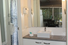 Kelly's Beach Resort