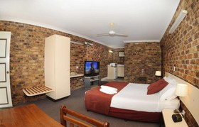 Annalee Motel