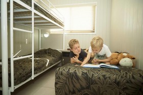 Rowes Bay Beachfront Holiday Park