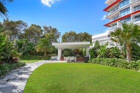 Harbour Quays Apartments