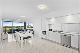 Harbour Quays Apartments