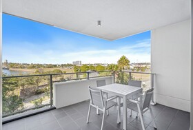 Harbour Quays Apartments