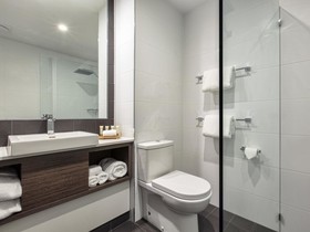 Mercure Sunshine Coast Kawana Waters