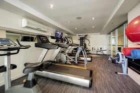 Evolution Apartment Hotel