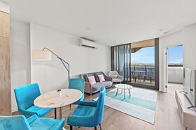 Fortitude Valley Apartments by CLLIX