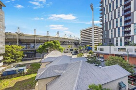 Rambla at Story House