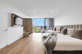 Rambla at Story House