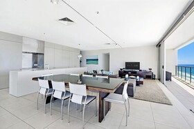 ULTIQA Air on Broadbeach