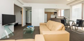 Broadbeach Savannah