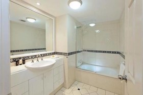 La Grande Apartments