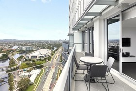 Meriton Suites Broadbeach