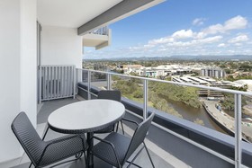 Meriton Suites Broadbeach