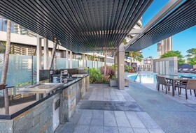 Oracle Resort Broadbeach