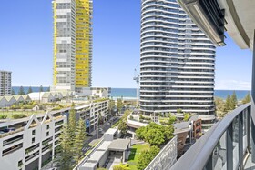 Oracle Resort Broadbeach