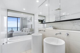 Oracle Resort Broadbeach