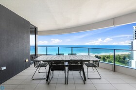 Oracle Resort Broadbeach