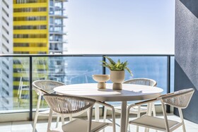 Oracle Resort Broadbeach