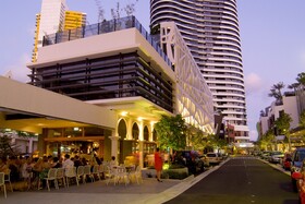 Oracle Resort Broadbeach