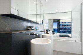 Oracle Resort Broadbeach