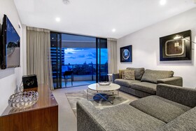 Oracle Resort Broadbeach