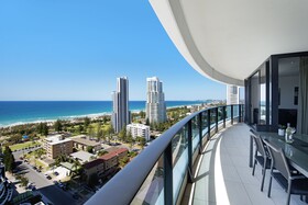 Oracle Resort Broadbeach