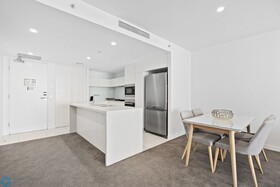 Oracle Resort Broadbeach