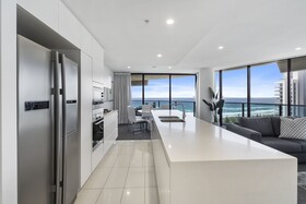 Oracle Resort Broadbeach