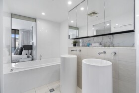 Oracle Resort Broadbeach