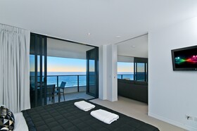 Oracle Resort Broadbeach